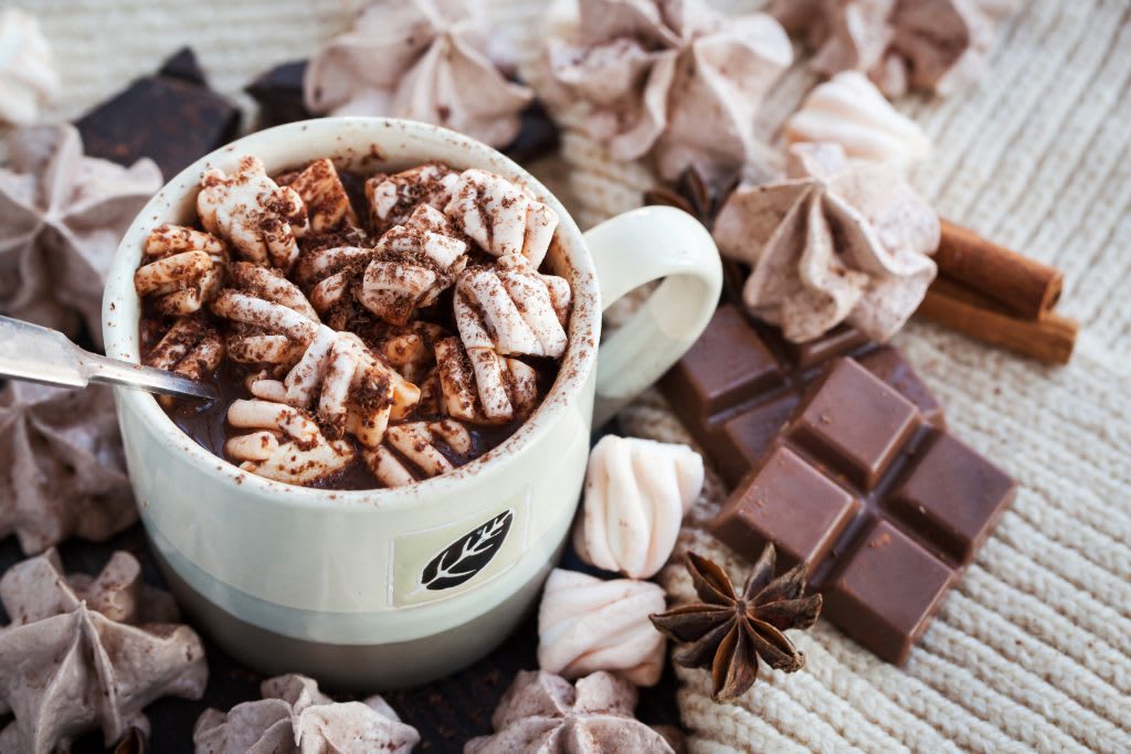 HOT CHOCOLATE WITH MARSHMALLOW