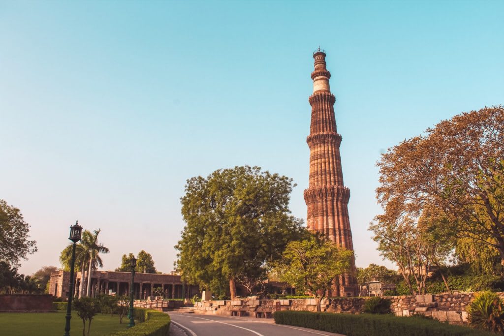 New Delhi Travel Guide: Expert Tips for Surviving India's Capital City