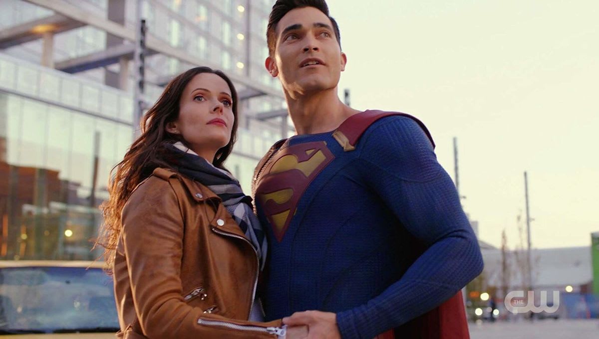 The CW has ordered a new Superman and Lois Lane series.
