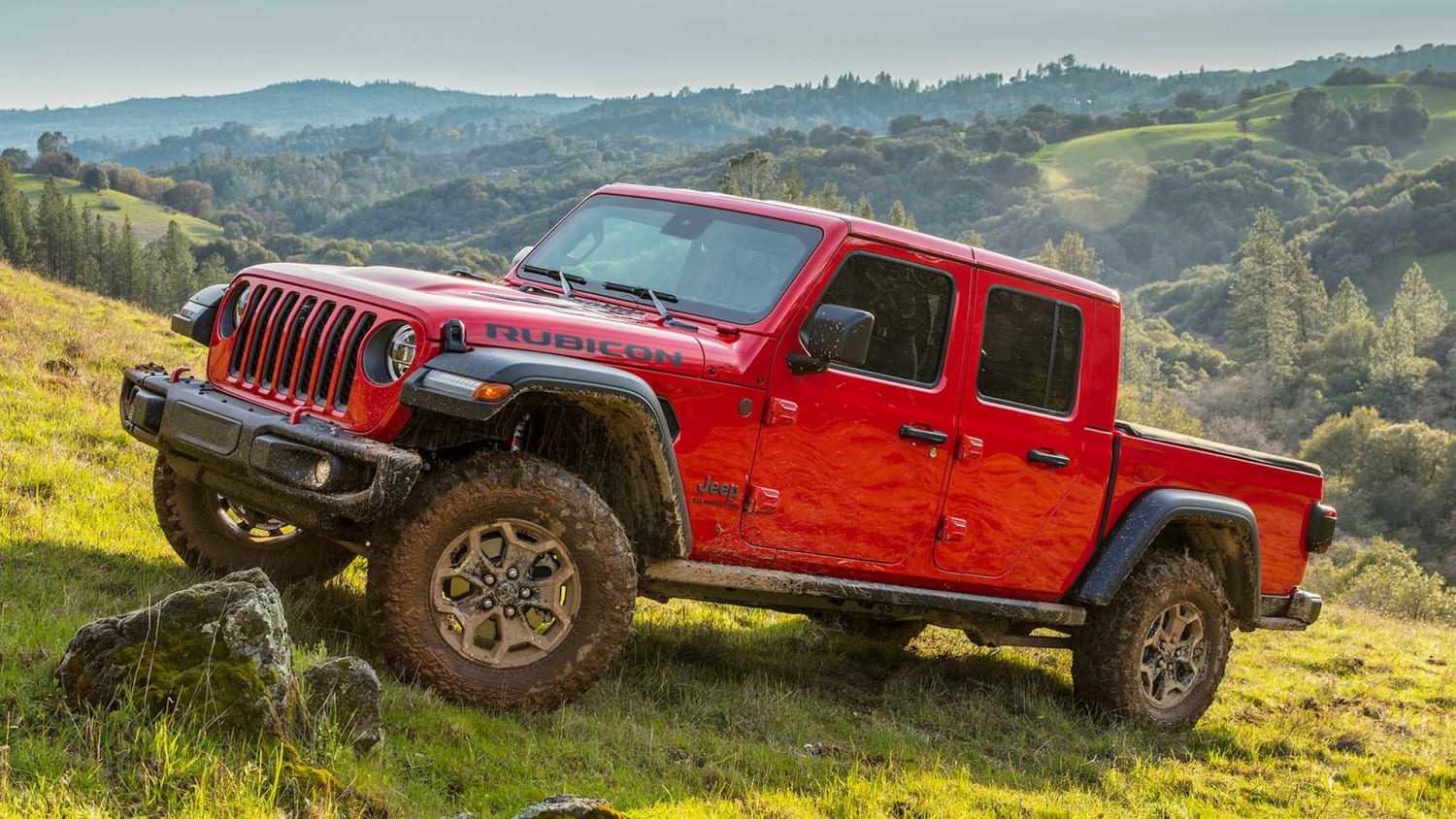 People Are Paying an Average of $56,000 for the 2020 Jeep Gladiator: Report