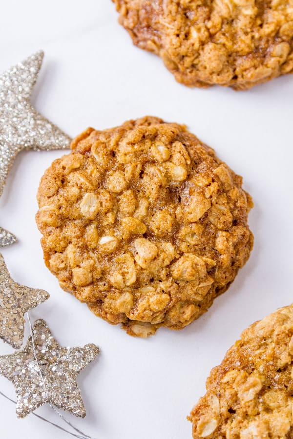 Oatmeal Cookies - Famous Life Currents treats desserts