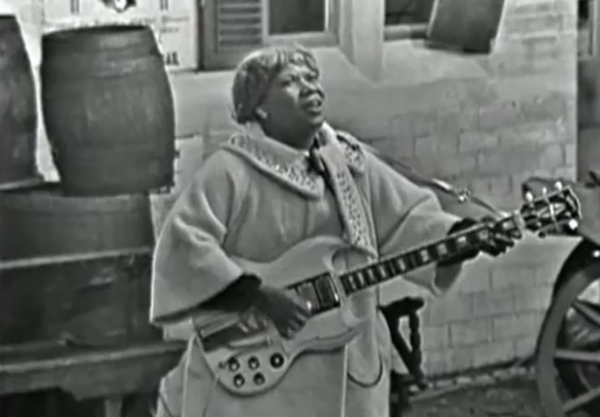 Watch Rock Pioneer Sister Rosetta Tharpe Wow Audiences With Her Gospel Guitar