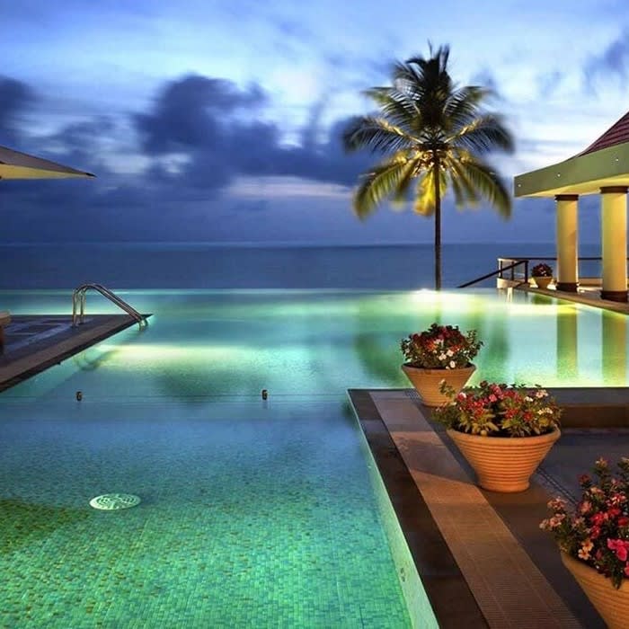 8 High-Quality Luxury Beach Resorts To Stay In Goa