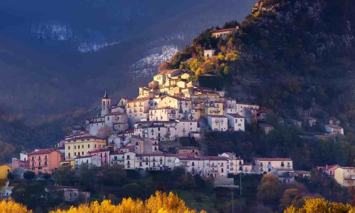 Get Paid To Move To Italy! See Where They Give You $$$ To Live The Italian Life!
