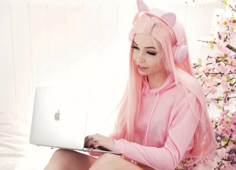 What is Belle Delphine's Snapchat Username?