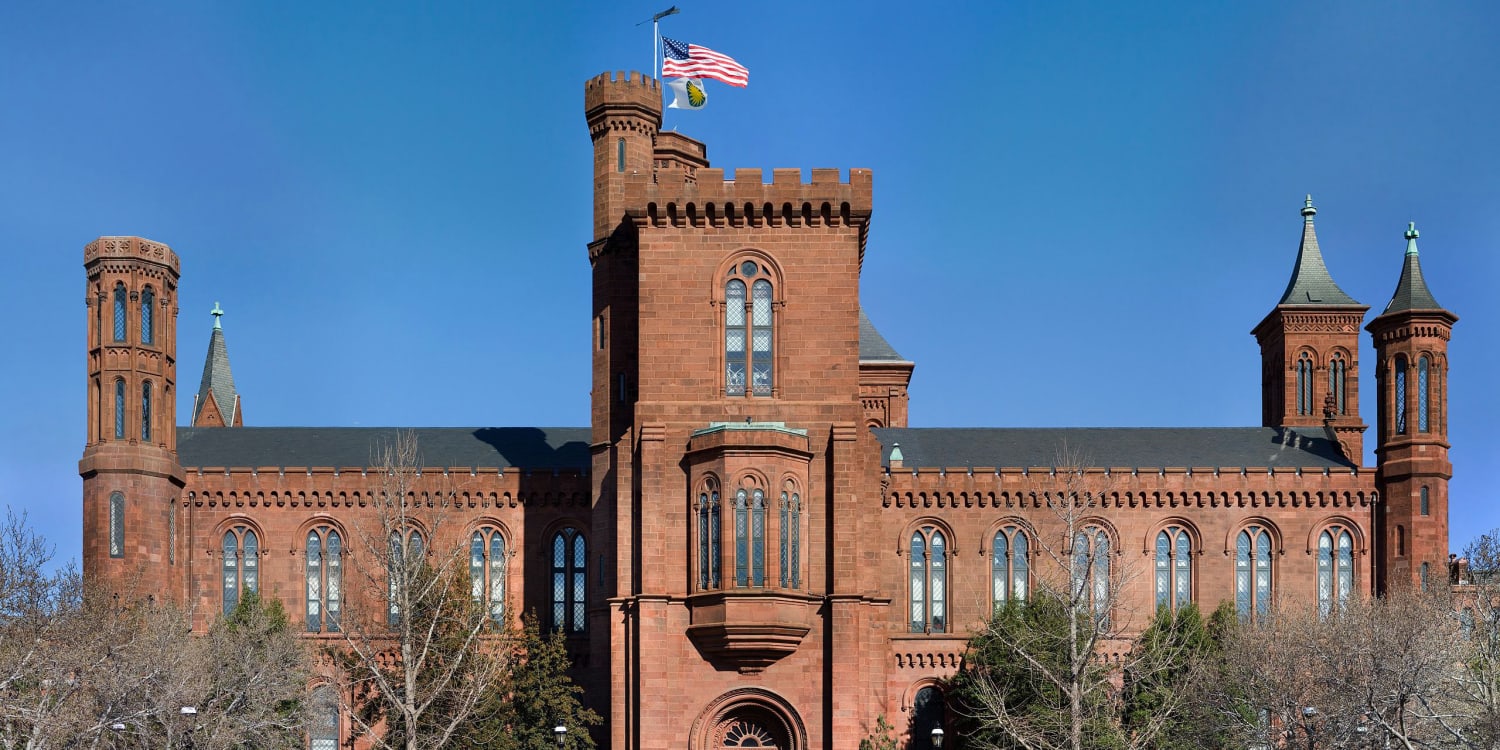 Preparing for $22M in Losses, Smithsonian Cuts Pay of Senior Executives to Avoid Furloughs