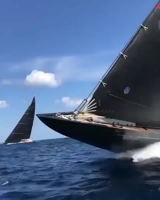 J class sailing yacht that races in the American Cup
