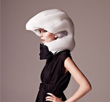 HÃ¶vding Helmet Is An Airbag For Your Head