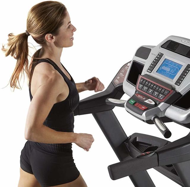 How to Use a Manual Treadmill to Lose Weight? - Tread Mill Express Plus