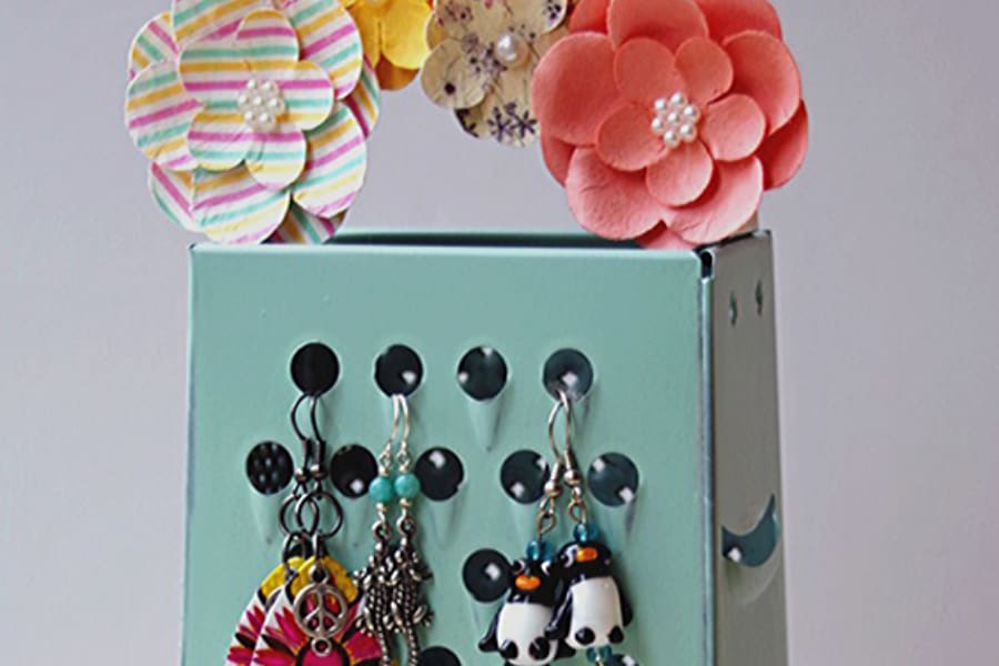 Easy Homemade Earring Holder from an Upcycled Cheese Grater!