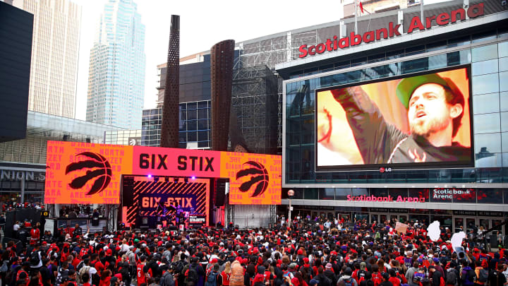 Warriors Reportedly Copying Raptors 'Jurassic Park' Concept Outside New Stadium in San Francisco