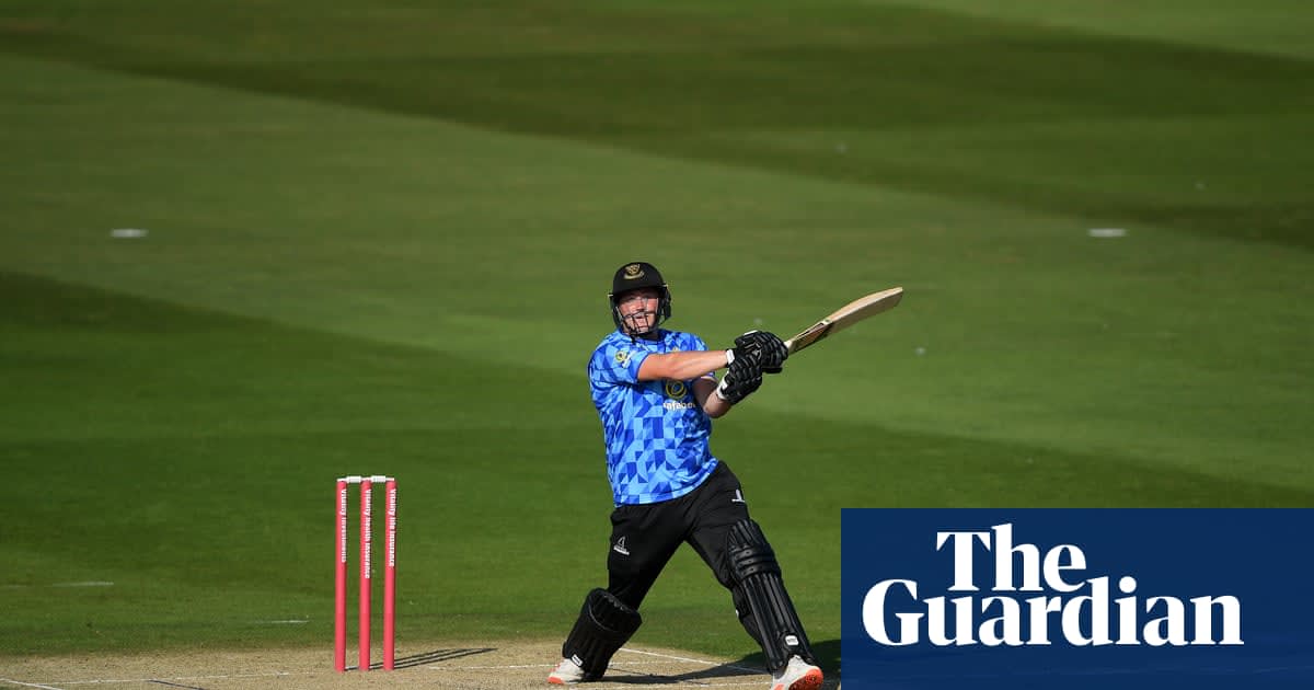 County cricket talking points: all to play for as T20 Blast comes to the boil