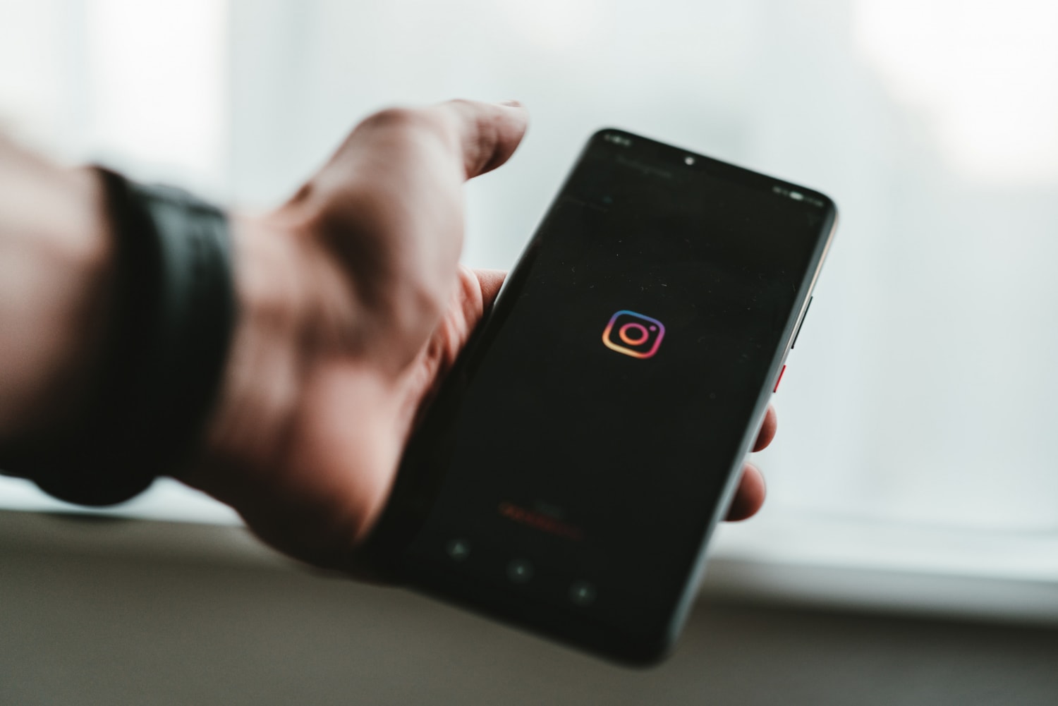 10 Best Sites to Buy Instagram Followers and Likes