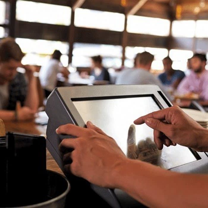 Discover the Top 10 Advantages of EPOS Systems for Restaurants