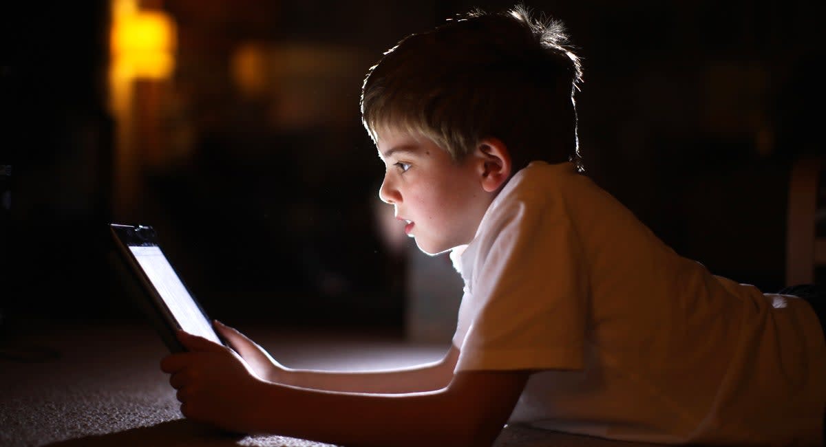 The Realistic Screen Time Rules That All Rational Parents Should Follow