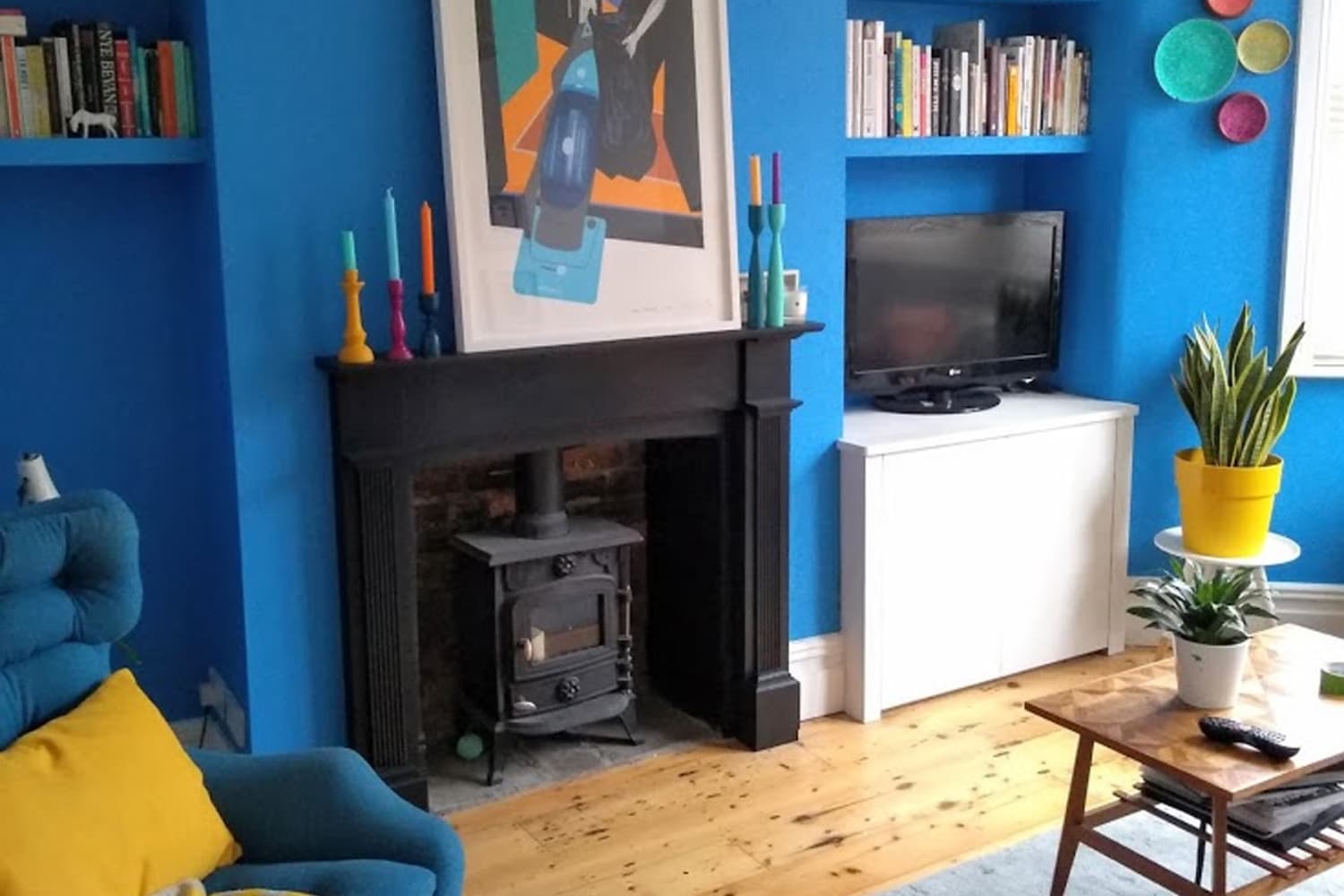 A Gorgeous UK Victorian Features Colorful Paint on the Walls and Furniture