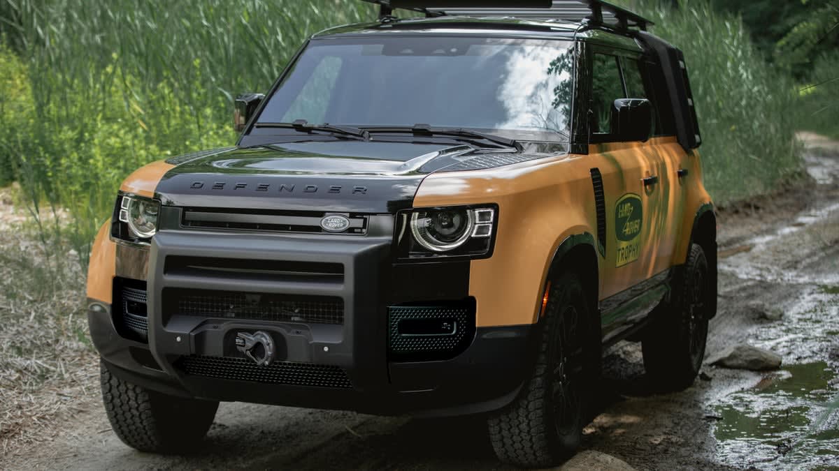 Land Rover Defender Trophy Edition is a callback to the Camel Trophy