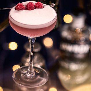 Drinks Inspiration For A Festive Cocktail Party