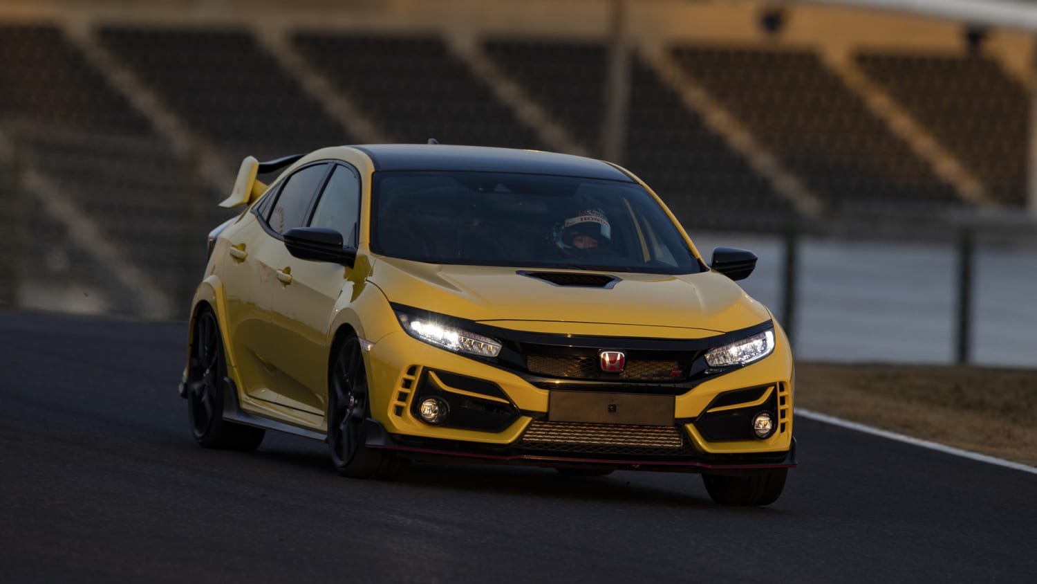 Next-Gen Honda Civic Type R Gets 395 Horsepower From Electric Rear Axle: Report