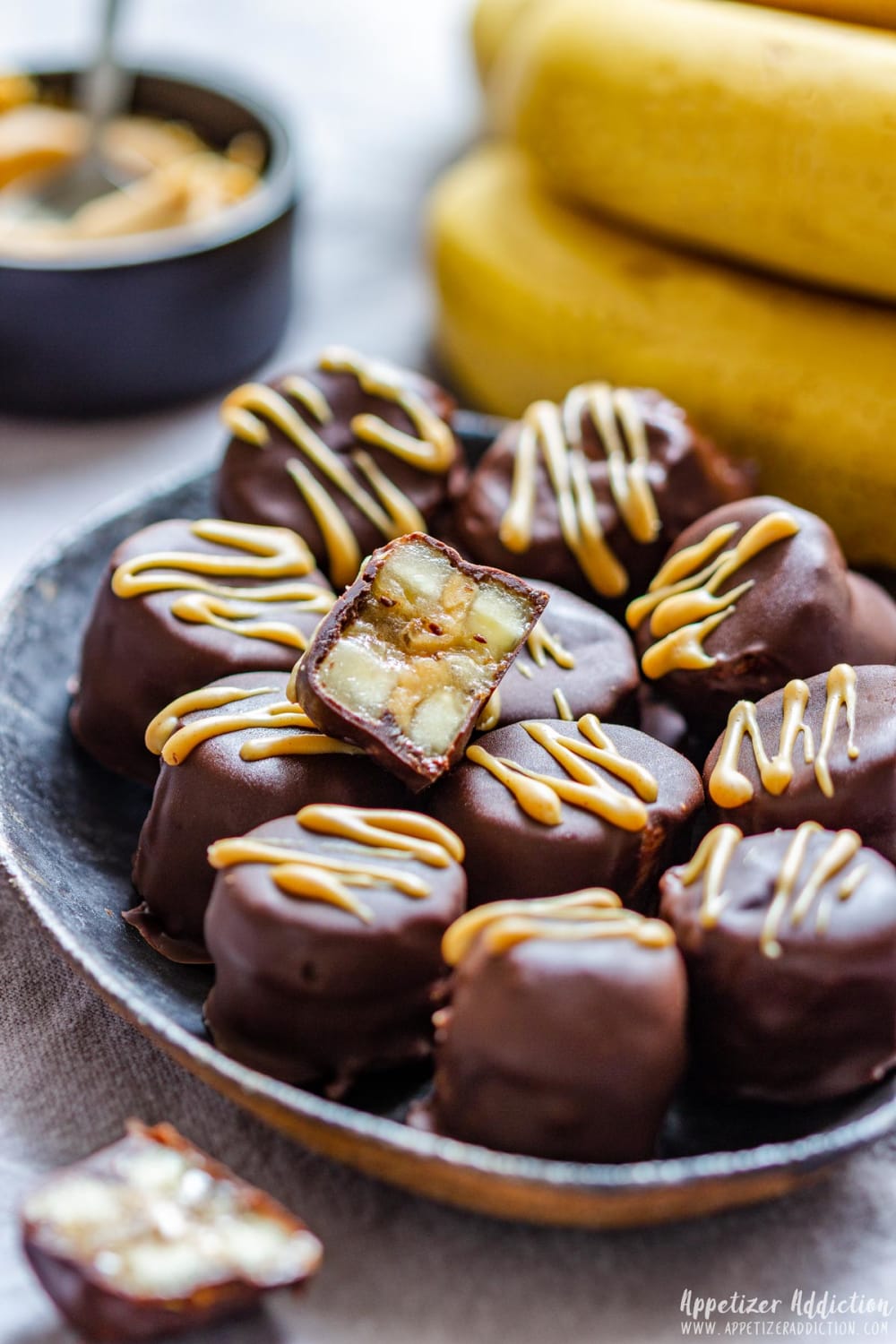 Frozen Chocolate Banana Bites with Peanut Butter
