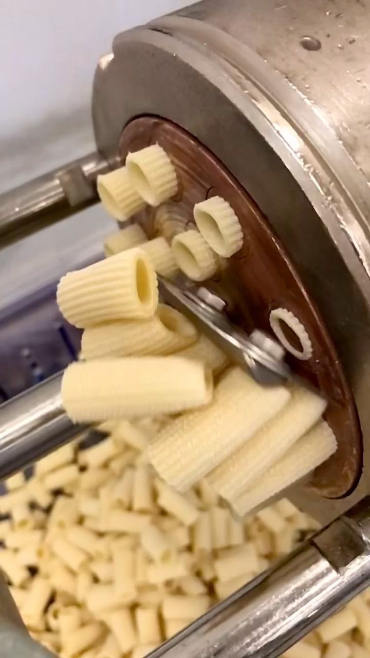 I work for a specialty food provider and we make fresh pasta three ...