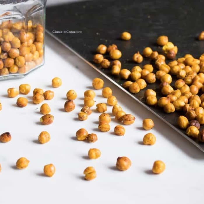 Turmeric Roasted Chickpeas, Best Healthy Portable Snack