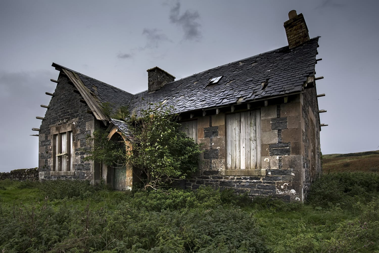 Beautiful abandoned house in Ireland