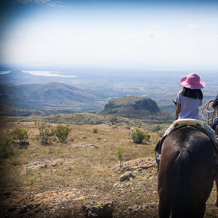 Horseback riding in Mexico with Turismo Alternativo en Guanajuato - The Wandering Daughter - Family Travel