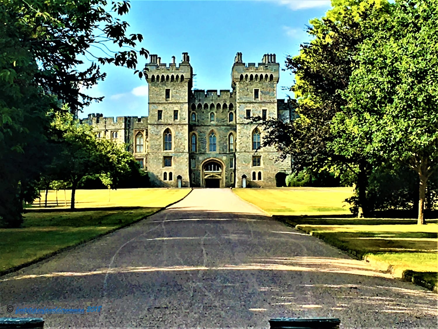 Windsor Castle and Windsor in 1 day-what to see, do and experience in 1 day