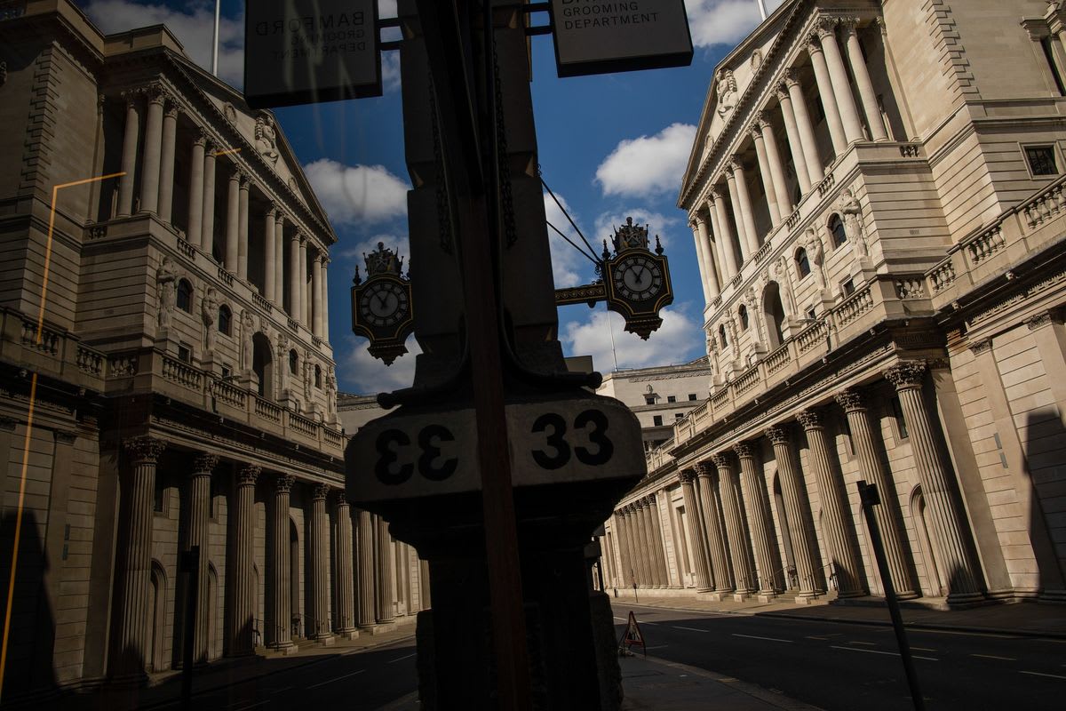 Bank of England Says Lenders Must Prepare for No-Deal Brexit