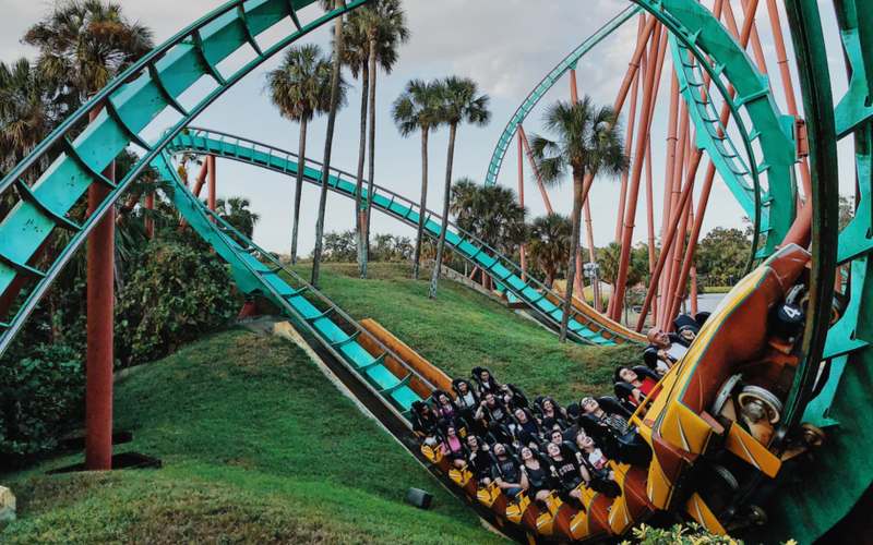 15 Epic Roller Coasters That Are Only Found In The USA
