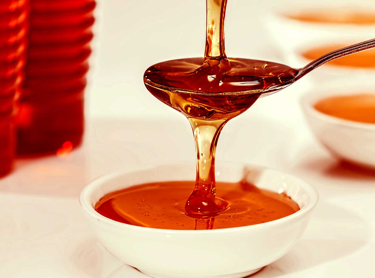 14 Huge Health benefits of honey