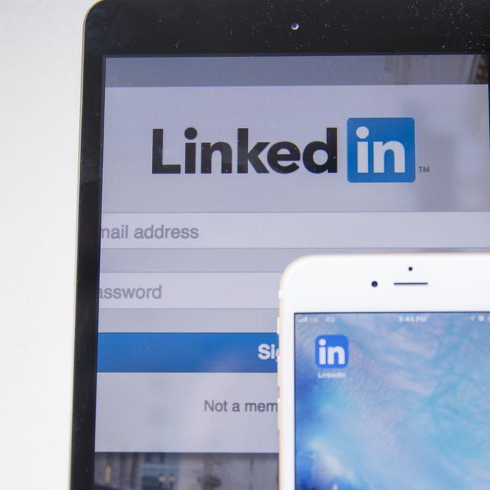 LinkedIn expects media biz to bring in $2 billion in 2018