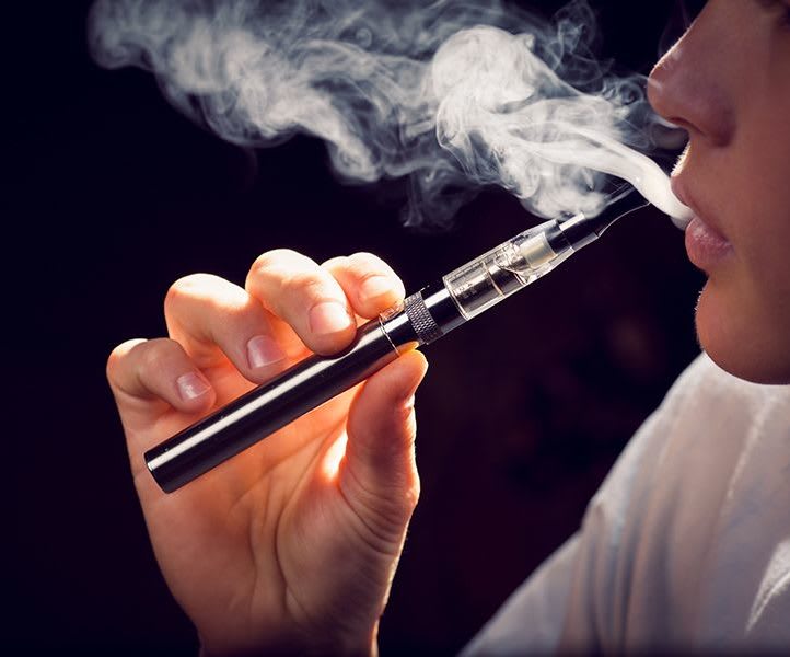 Students With Vaping Pens In Their Backpacks Face Felony Charges In Texas