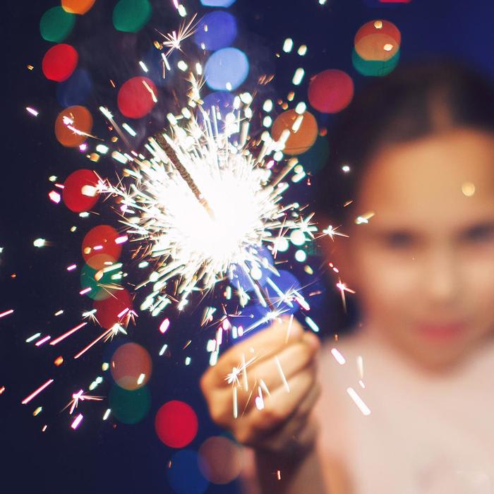 How to Throw a Noon Year's Eve Party for Kids