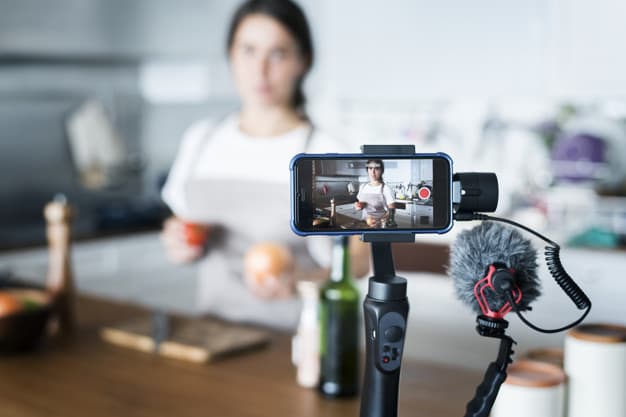 5 Essential Steps to Build a Video Marketing Strategy