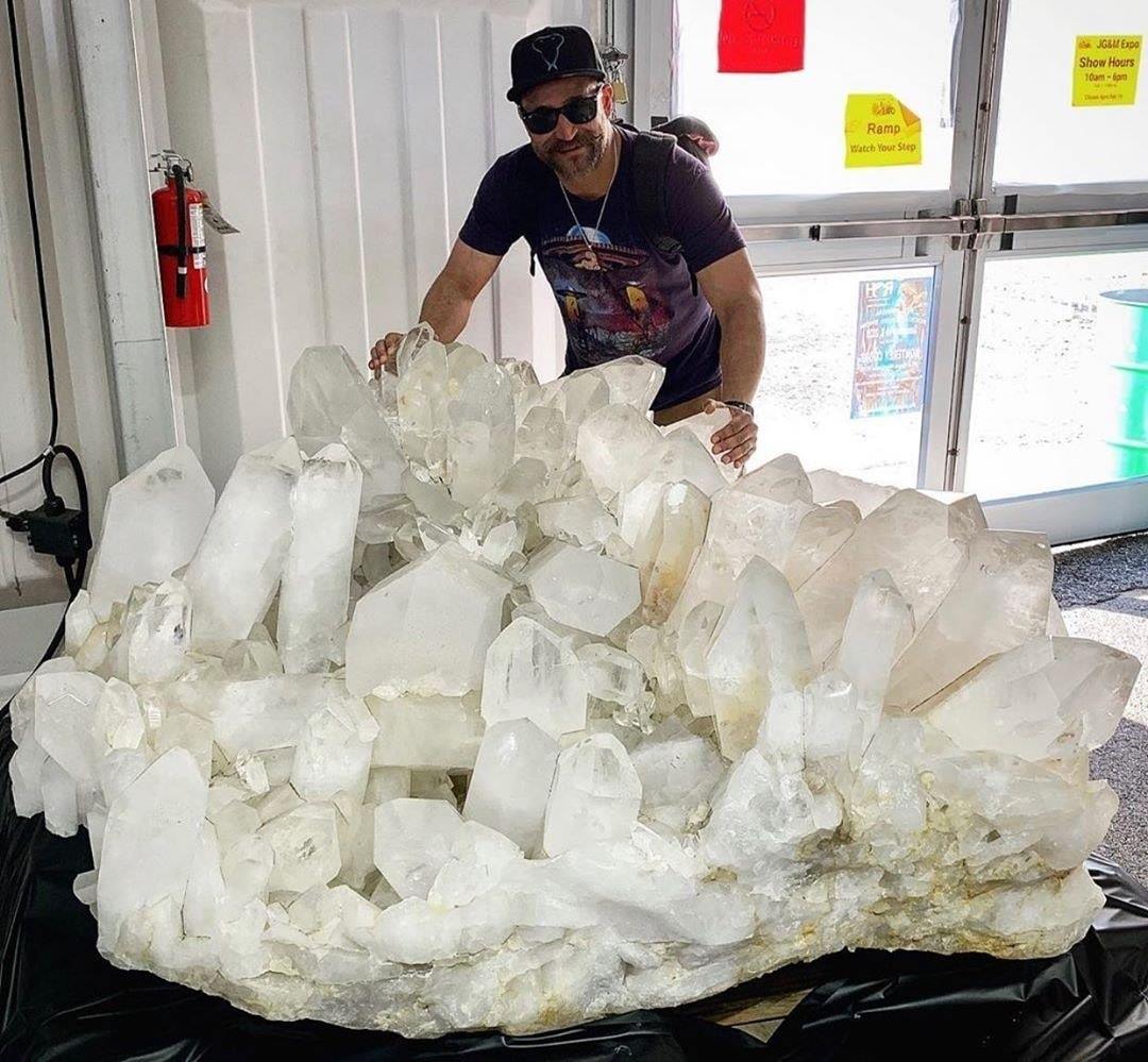 In 2017, a man digging to install power cables under his lawn in Arkansas instead stumbled across a gargantuan, 3,000+ pound Quartz cluster! it later sold for $500,000!
