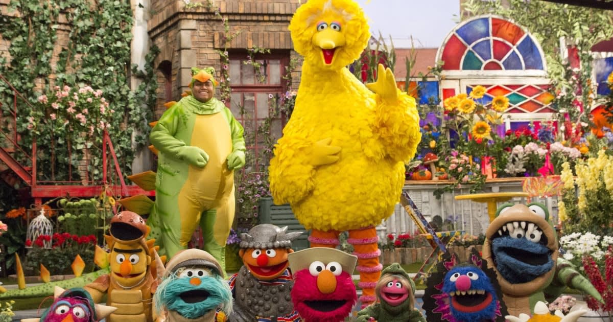 40 Funny And Cute ‘Sesame Street’ Quotes For Your Little Cookie Monster