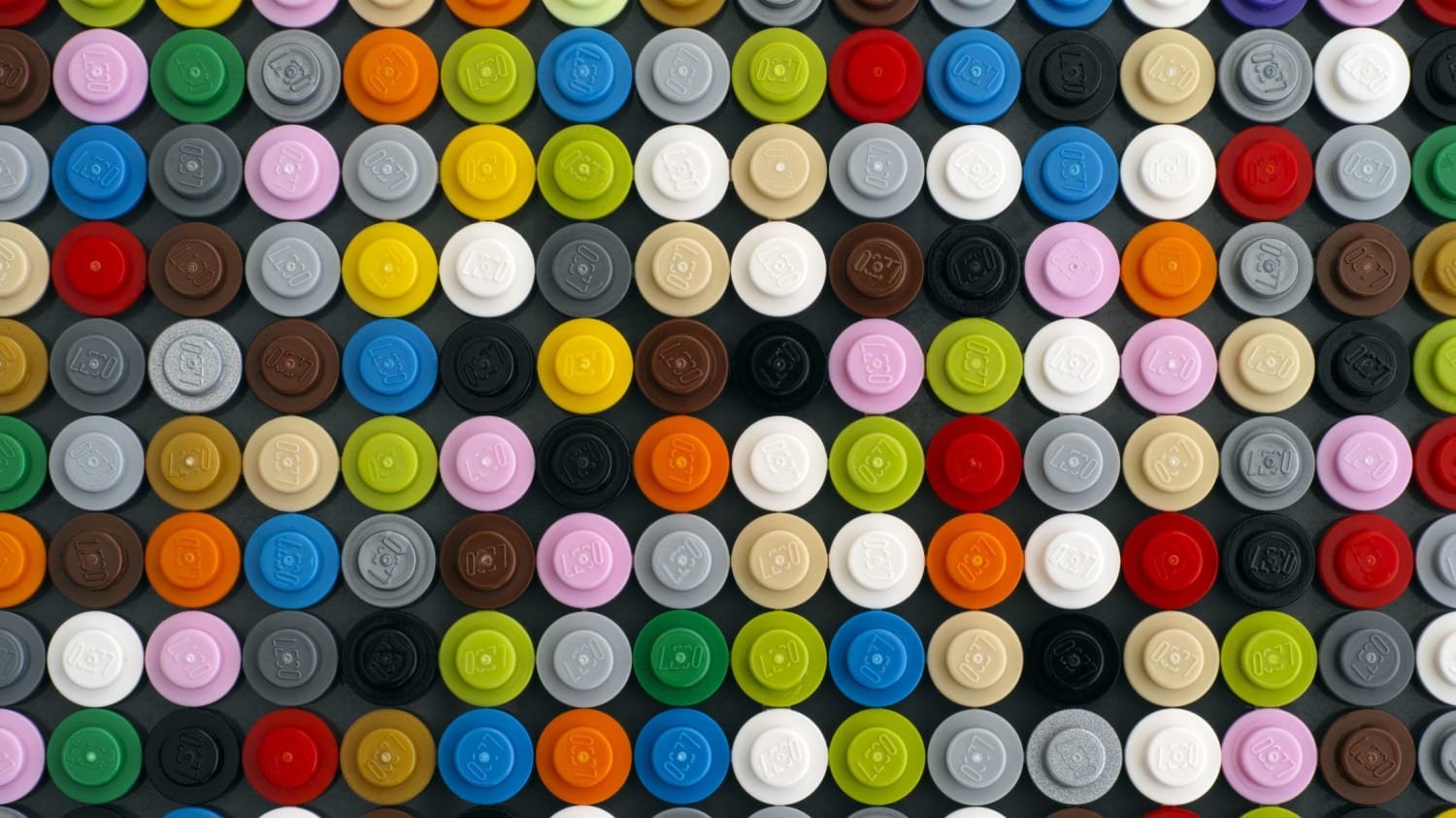 Man Buys Two Metric Tons of LEGO Bricks; Sorts Them Via Machine Learning
