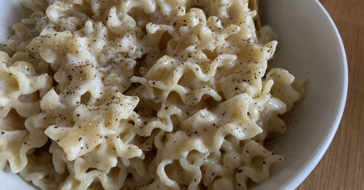 This Smitten Kitchen Mac and Cheese Recipe Is What We Need Right Now