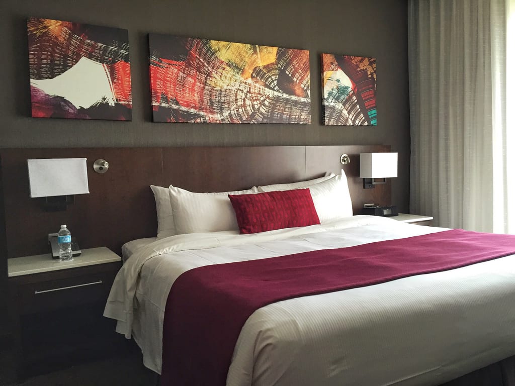 Staying in Comfort at the Delta Montreal
