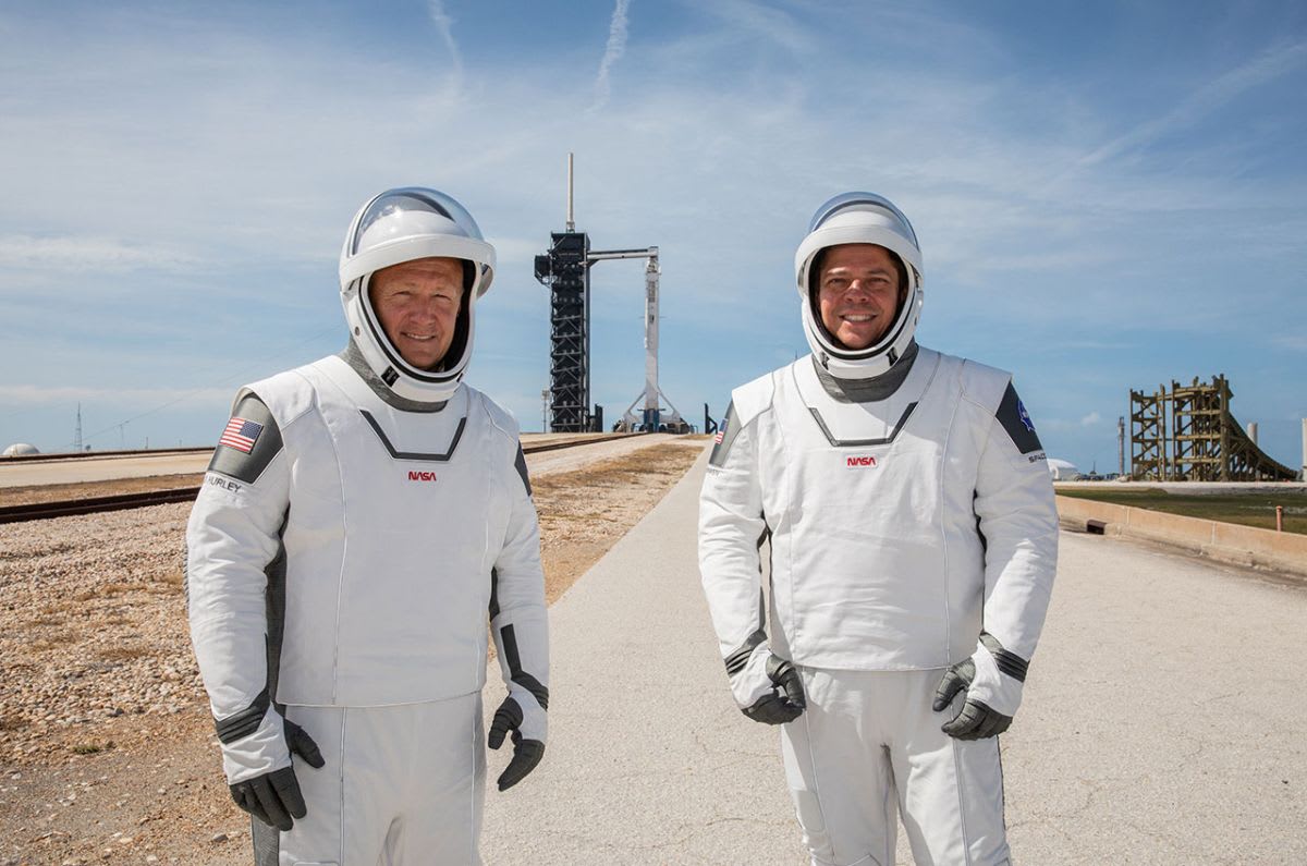 SpaceX astronauts first to forgo wearing mission patch for launch since Gemini