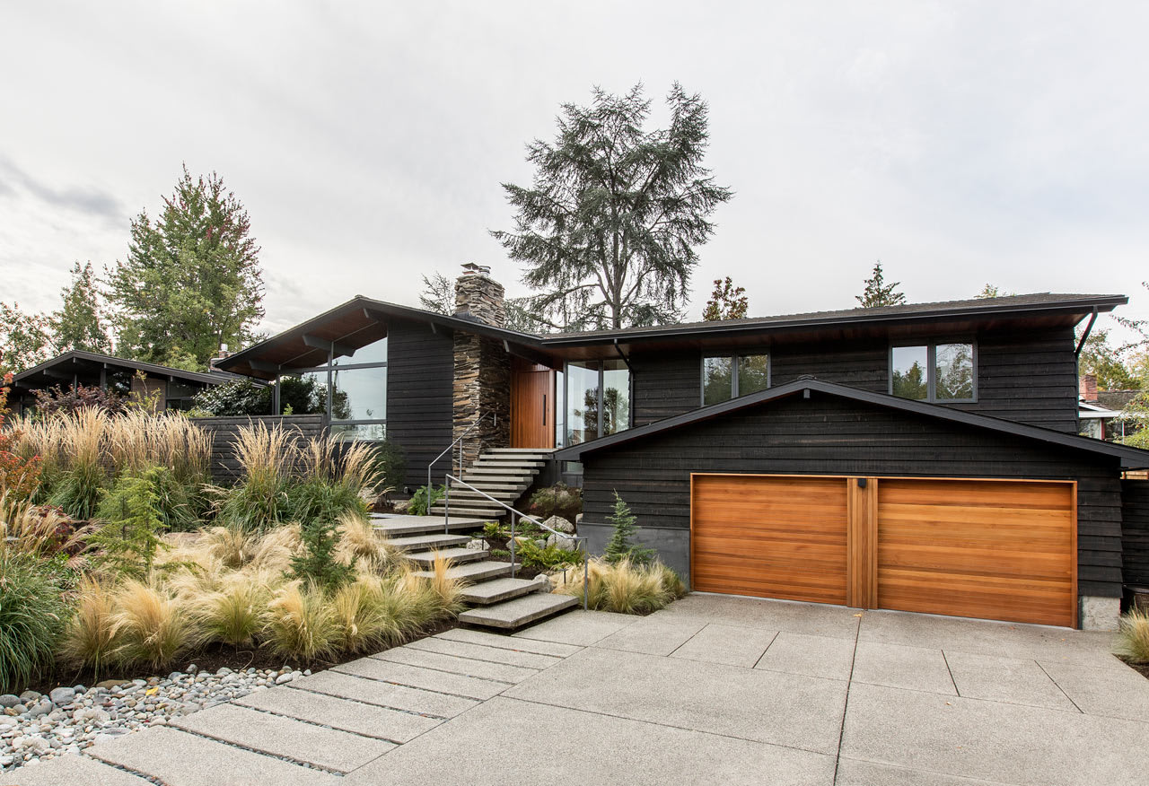 SHED Restores a 1959 Ranch House Design in Seattle |