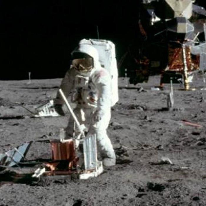 NASA lost the Space Suit to Neil Armstrong, the first step on the moon