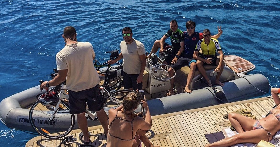 Yacht vacations and cycling experiences in Italy with Veloce!