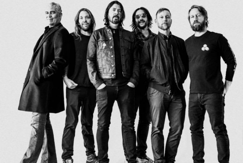 SNL: Foo Fighters Perform The Incendiary “Times Like These!”