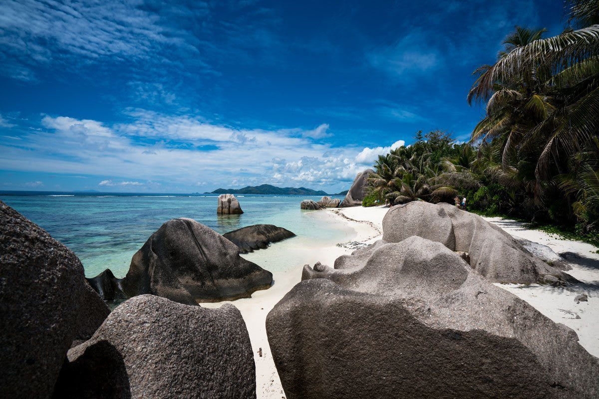 How To Travel The Best Of Seychelles On A Budget