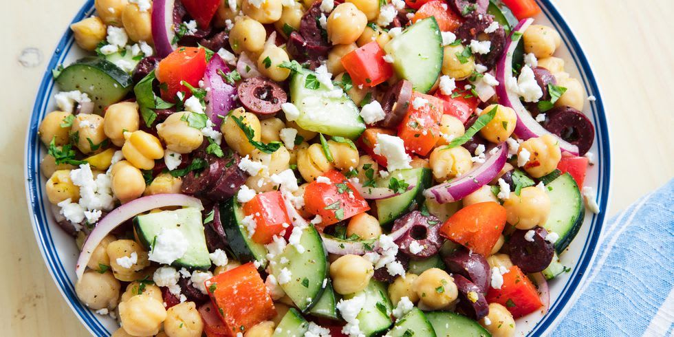 Mediterranean Chickpea Salad Will Fill You Up All Day