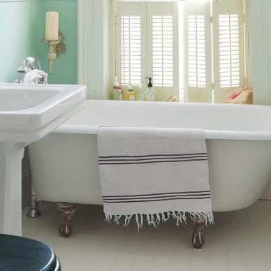 28 Ways to Refresh Your Bath on a Budget