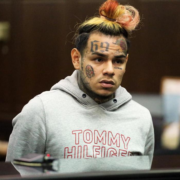 6ix9ine Reportedly Posts Bail After Surrendering in Texas